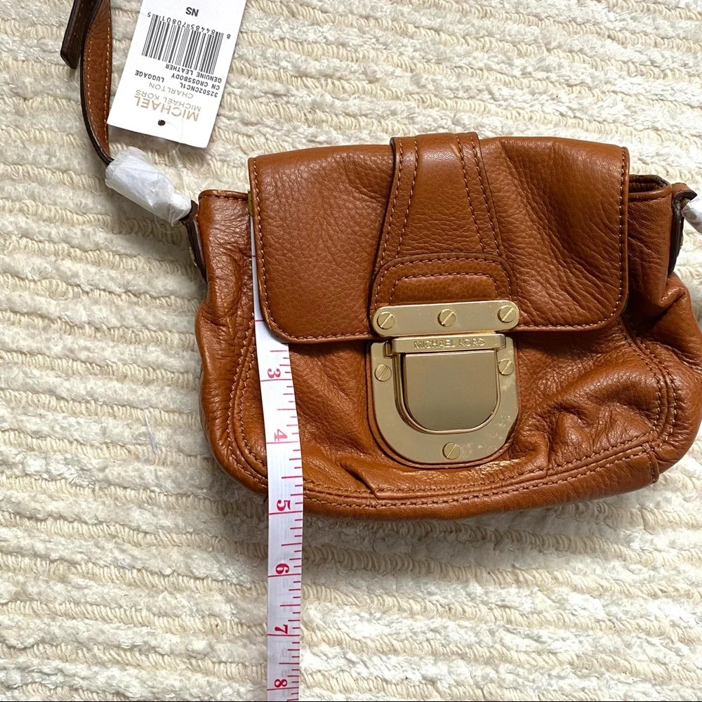 NWT Michael Kors Charlton leather crossbody